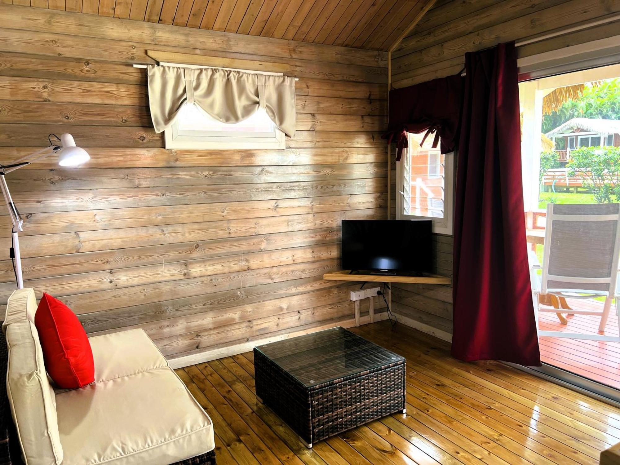 Red Hibiscus Villas Rarotonga Kültér fotó