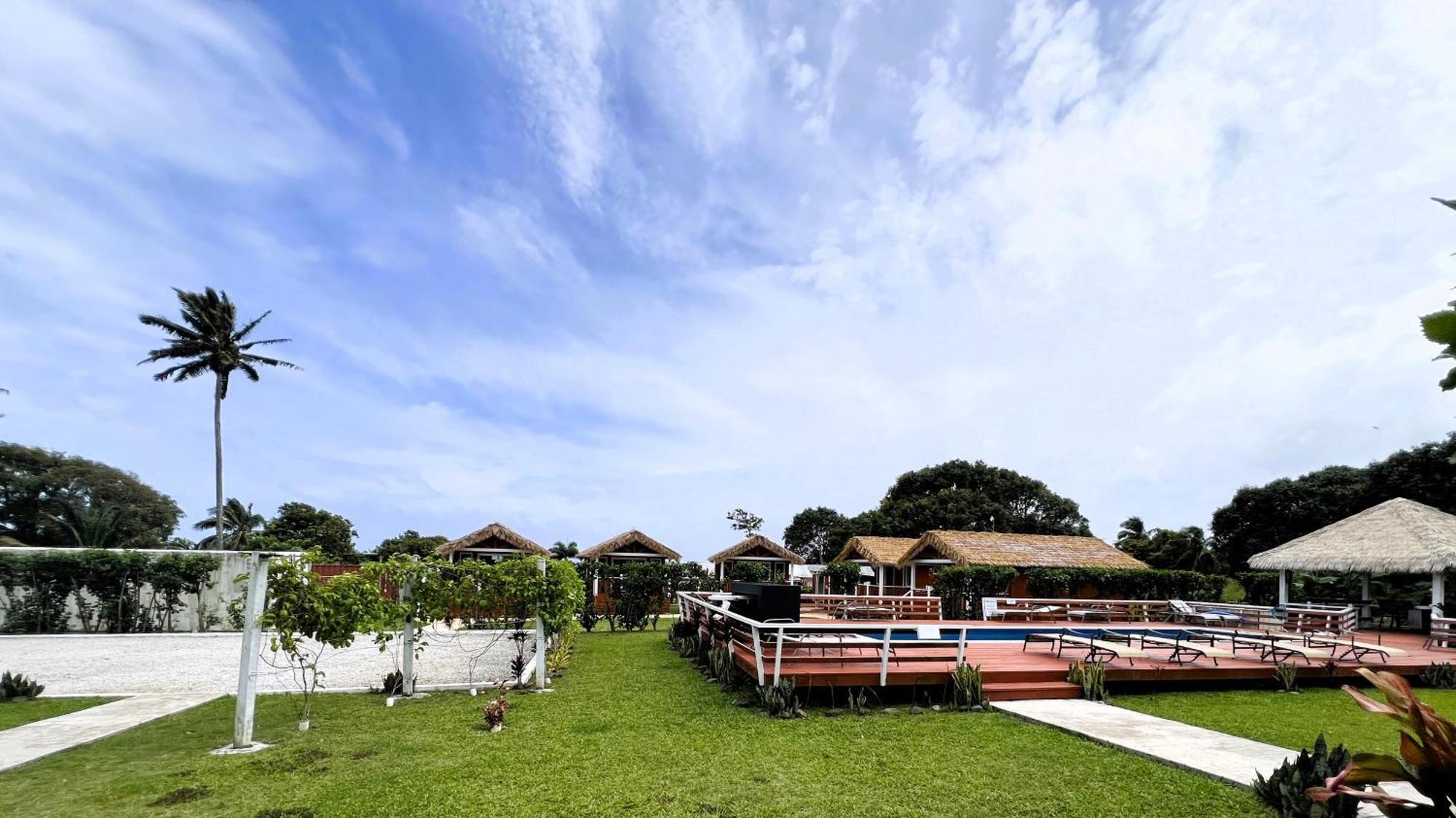 Red Hibiscus Villas Rarotonga Kültér fotó
